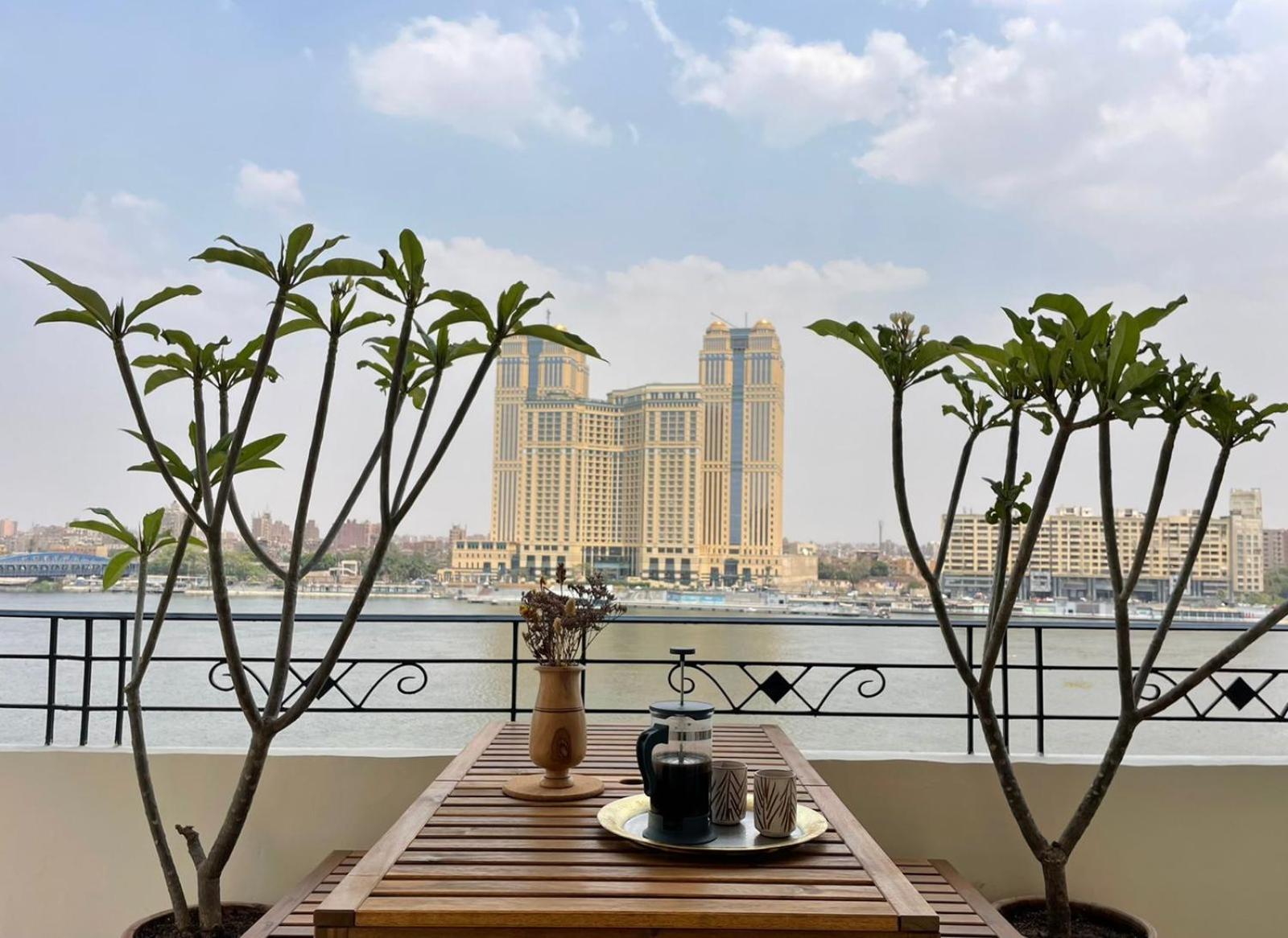Luxury On The Nile - Zamalek Apartments Kairo Exteriör bild