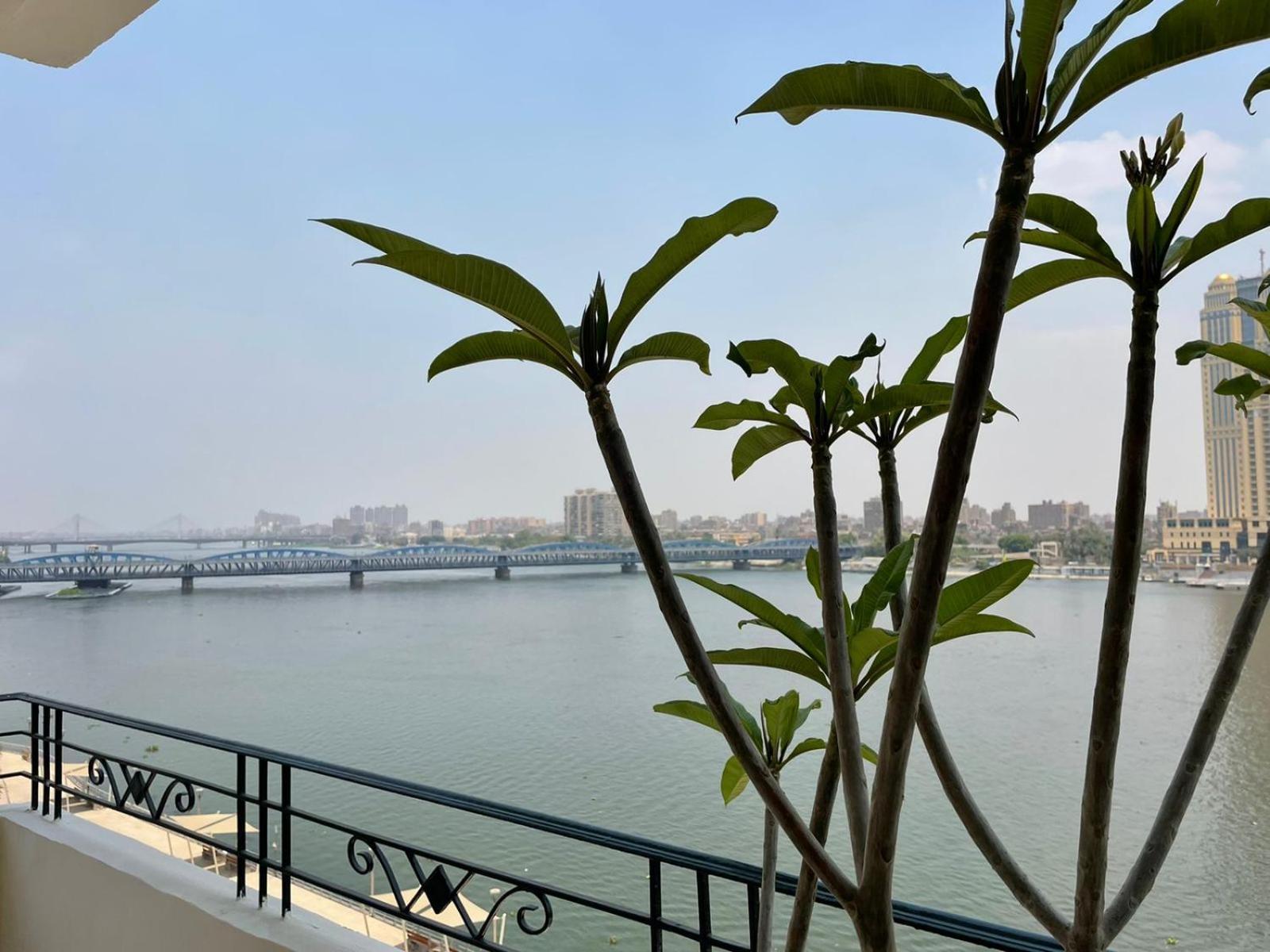Luxury On The Nile - Zamalek Apartments Kairo Exteriör bild