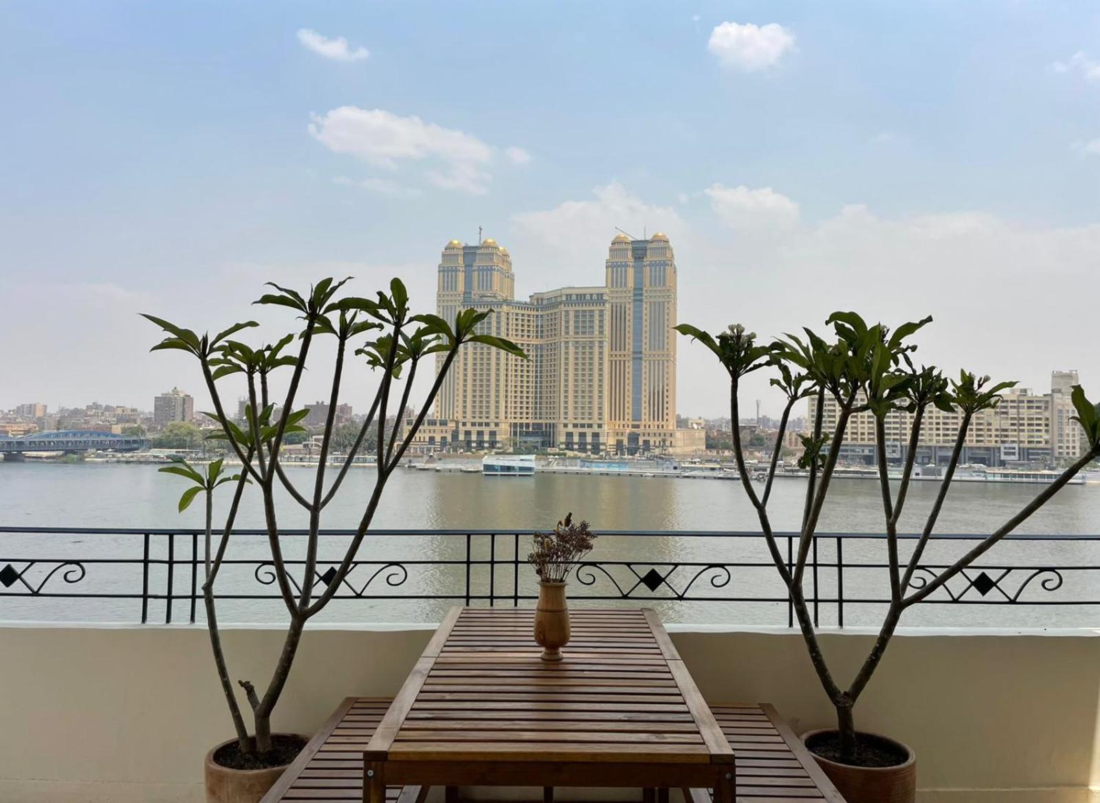 Luxury On The Nile - Zamalek Apartments Kairo Exteriör bild